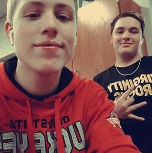 Meet your Posher, Cody